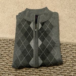 Zippered sweater